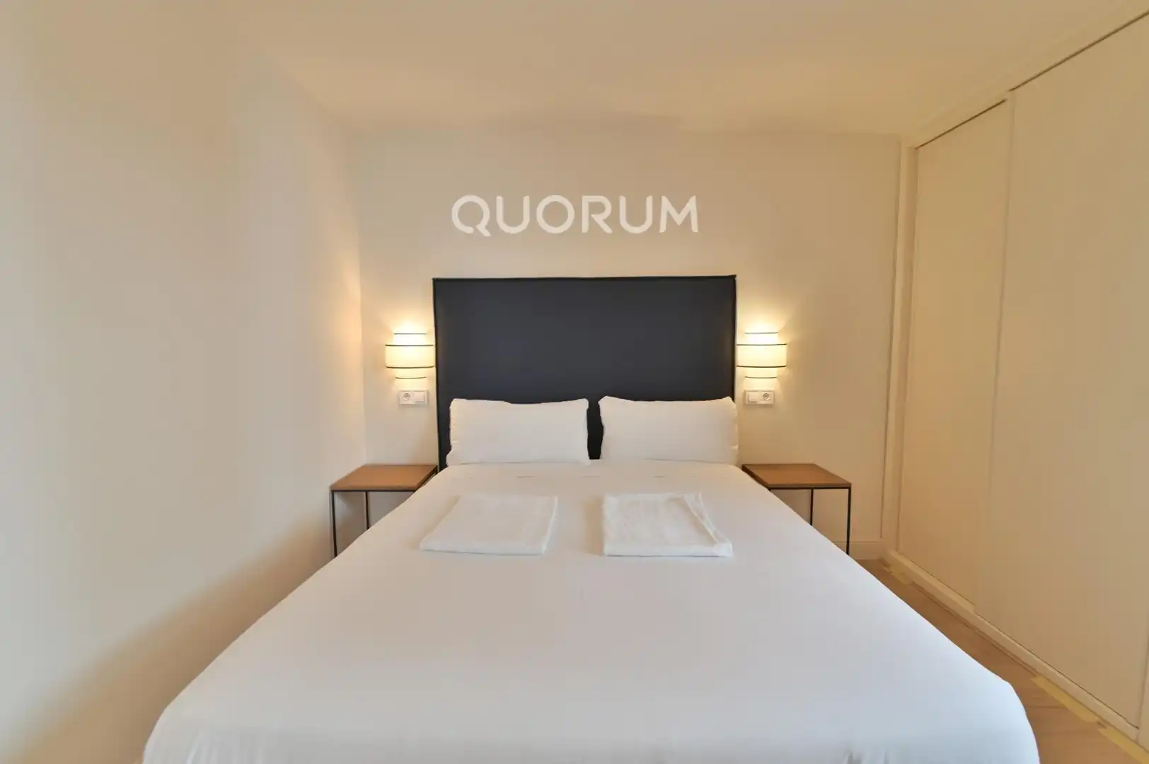 Flat for rent in Calle Marqués del Puerto, Ensanche - Moyua - Diputación