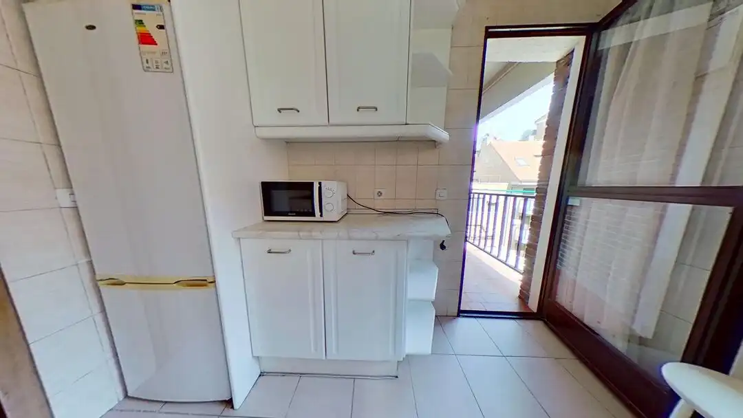 Cocina de Piso de alquiler en Madrid con Calefacción y Terraza