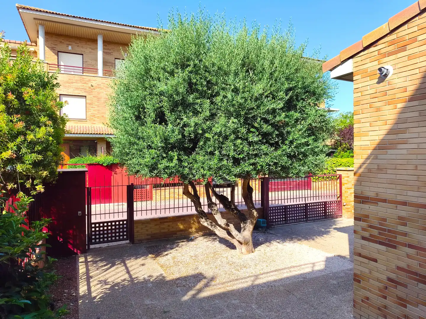 Jardín de Casa o chalet en venta en Zaragoza con Aire acondicionado, Jardín privado y Parquet
