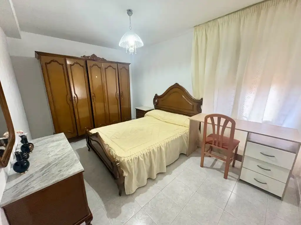 Bedroom of Flat for rent in Córdoba  with Balcony