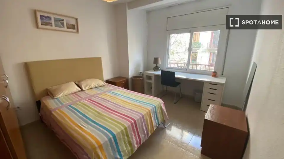 Flat with terrace to rent in Sant Martí, imagen 9