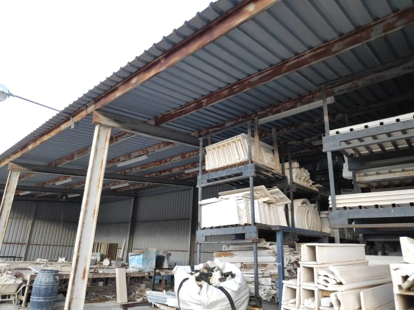 Vista exterior de Nau industrial en venda en Hondón de las Nieves / El Fondó de les Neus
