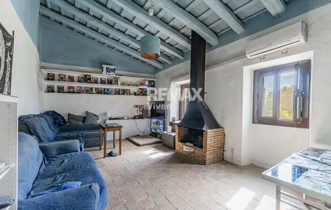 Sala d'estar de Finca rústica en venda en Zaragoza amb Aire condicionat, Calefacció i Jardí privat