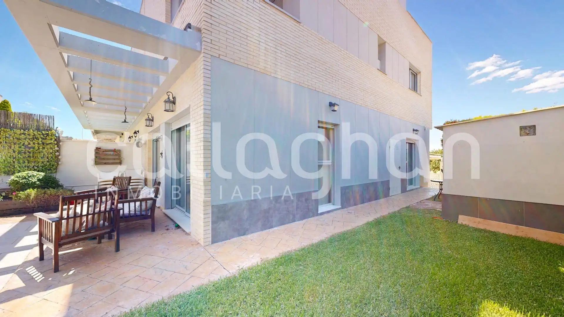 Garden of Detached homes for sale in Benaguasil  with Air Conditioner, Heating and Private garden