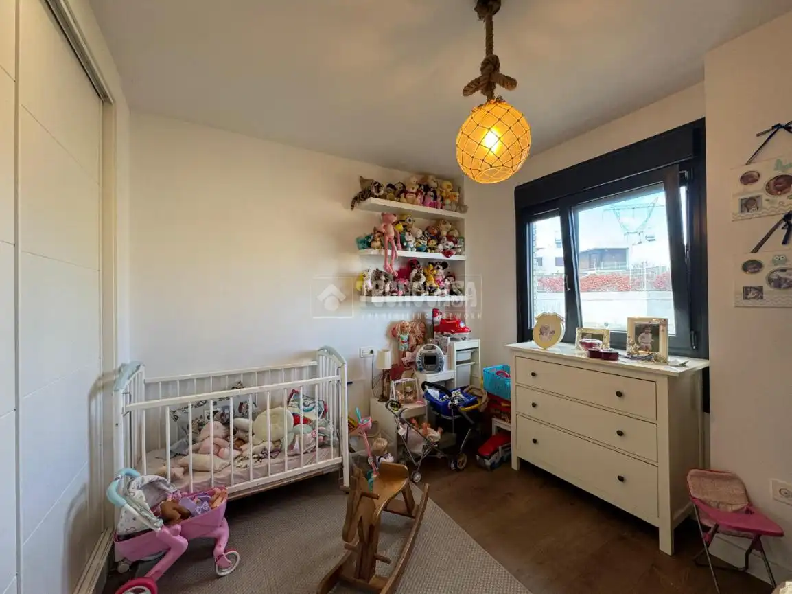 Casa aparellada en venda a Las Castañeras - Bulevar, imagen 10