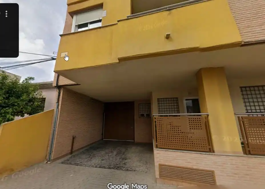 Duplex with lift for sale in Calle Algezares 130
