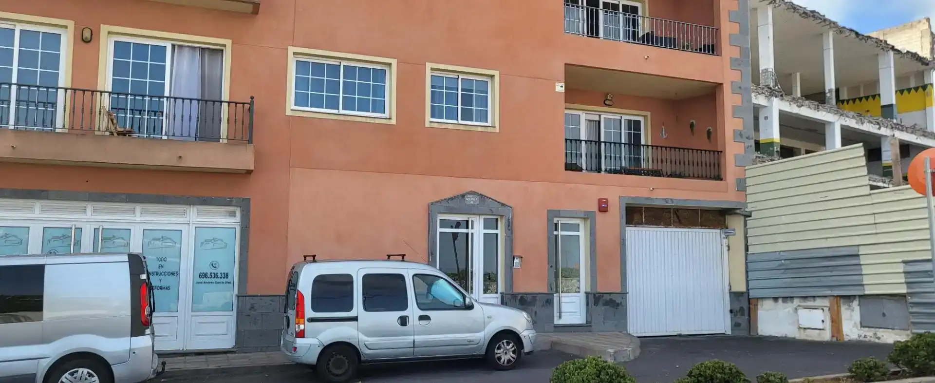 Vista exterior de Garatge en venda en Icod de los Vinos