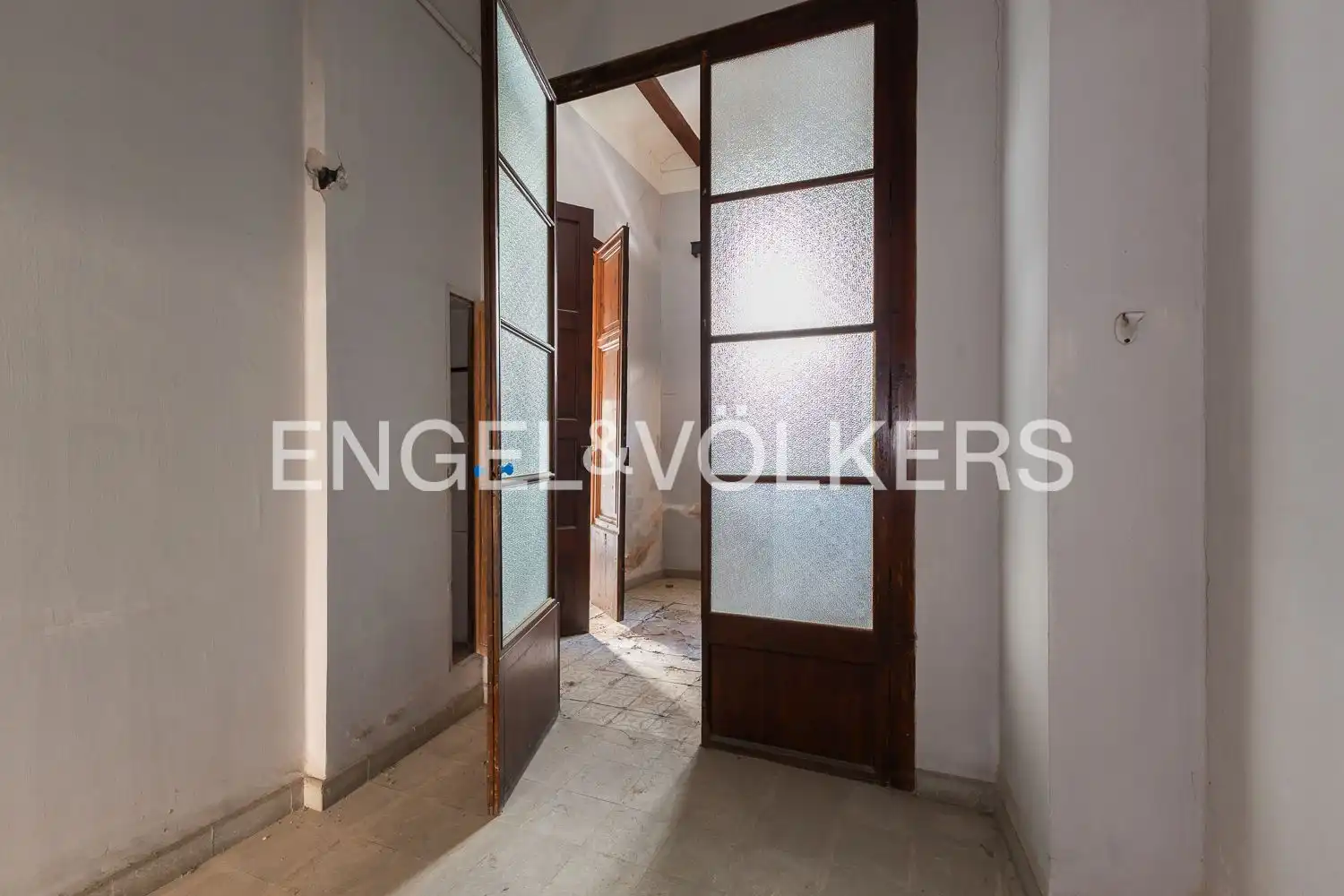 Houses for sale in Sueca  with Heating, Terrace and Balcony