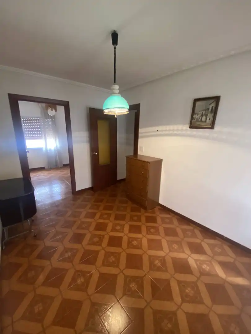 Habitación de Casa o chalet en venta en El Picazo   con Terraza, Amueblado y Balcón