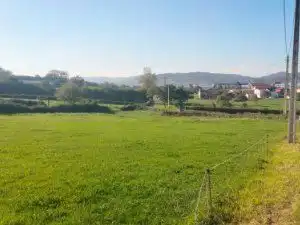 Wohnbaugrundstück zum Verkauf in Llanera