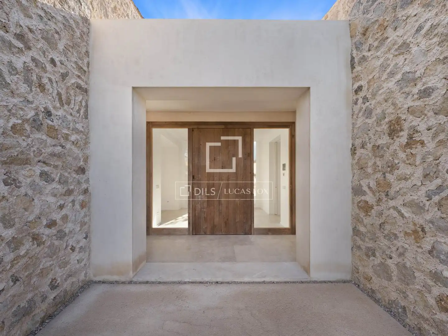 Country homes for sale in Capdepera  with Air Conditioner, Heating and Private garden