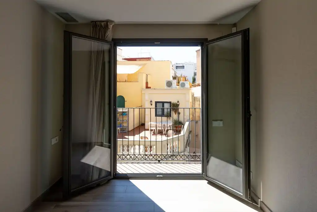 Terrasse von Wohnung zum Verkauf in Arenys de Mar mit Klimaanlage, Terrasse und Abstellraum