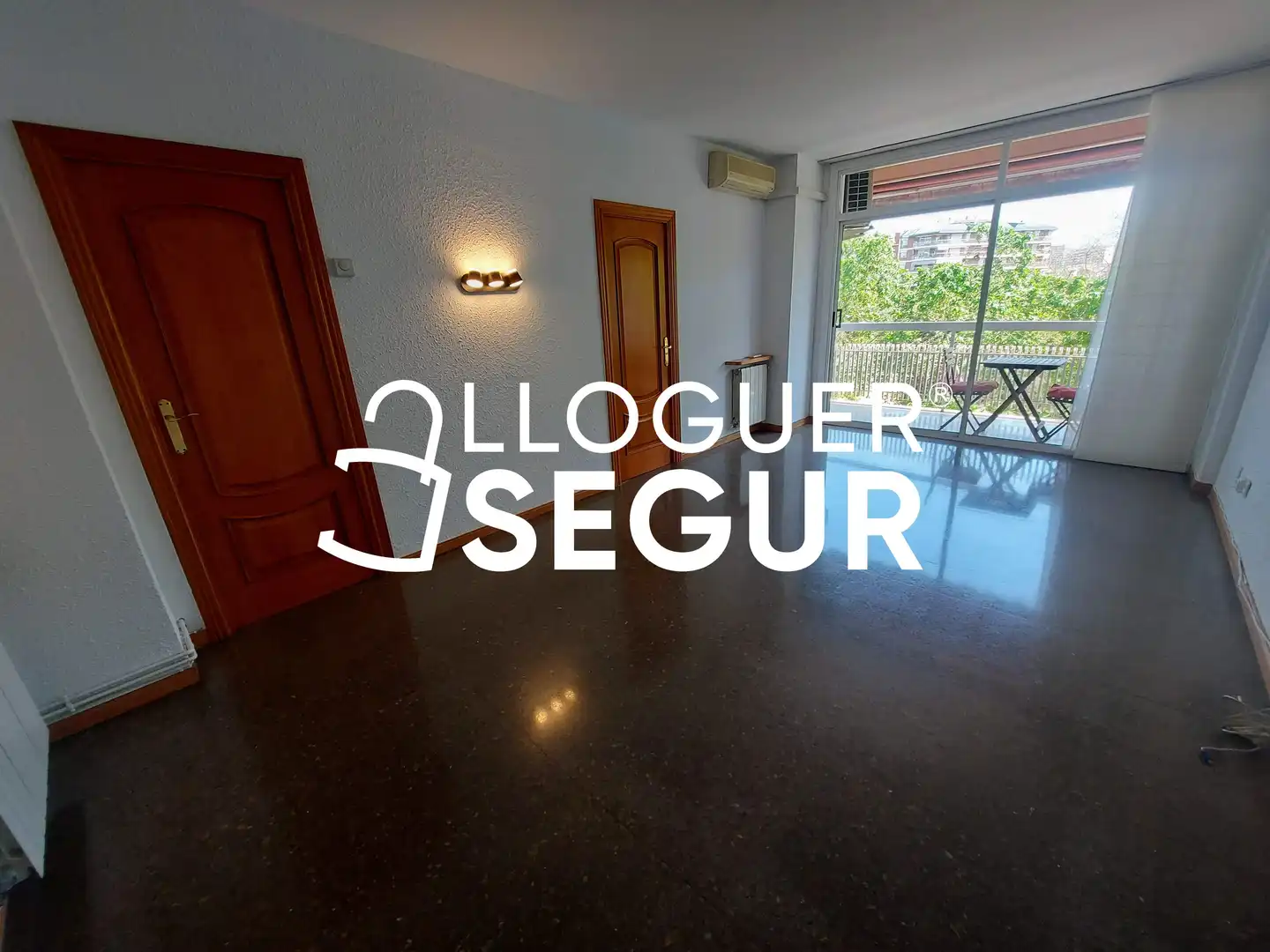 Flat for rent in Numància, Barri de les Corts, Les Corts