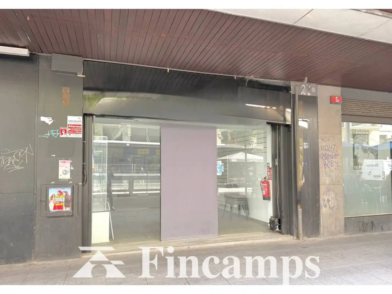 Commercial properties for rent in Sabadell  with Air Conditioner and Alarm
