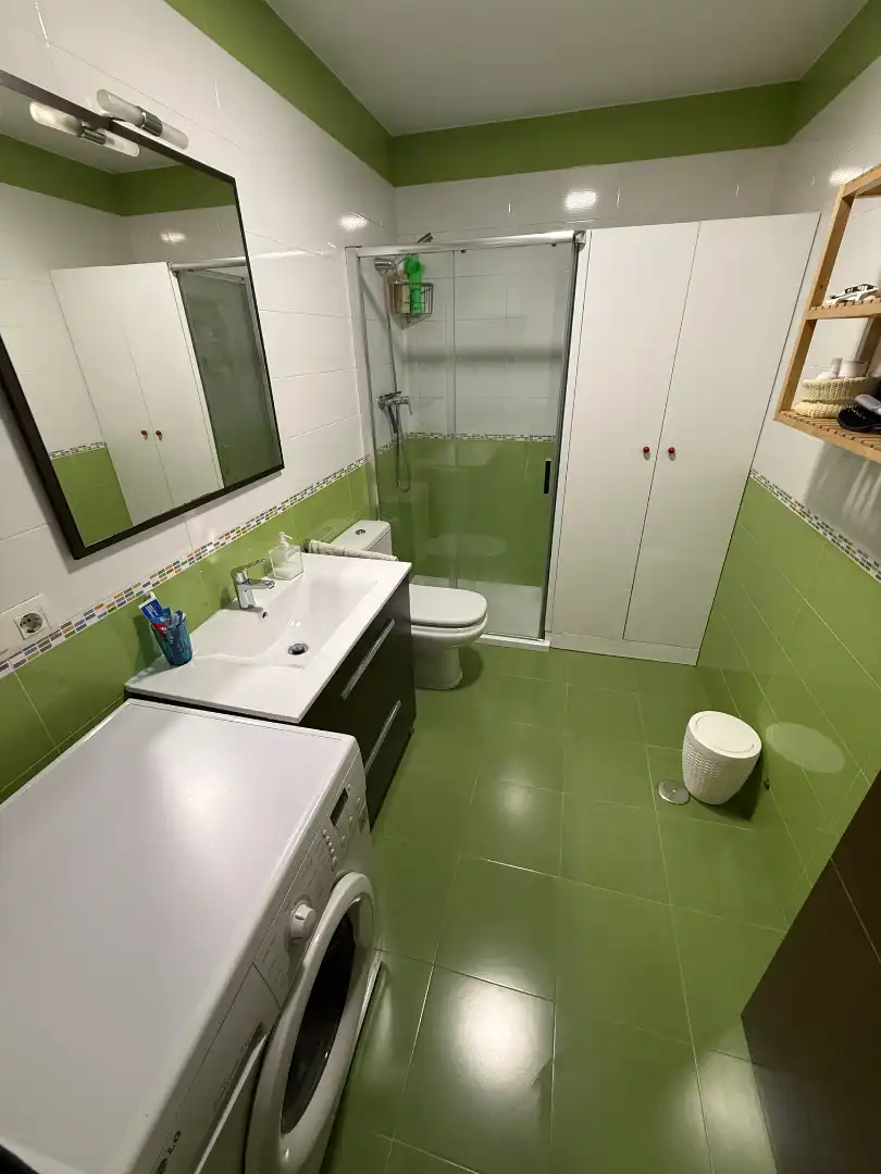 Baño de Piso en venta en Alcalá la Real con Calefacción, Terraza y Trastero