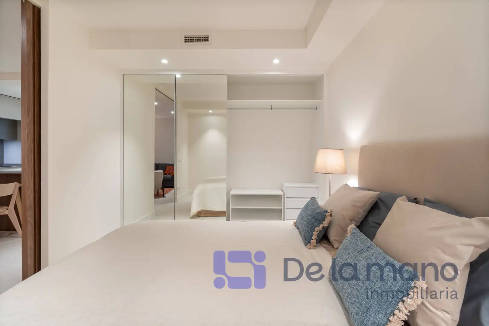 Bedroom of Apartments for rent in Madrid  with Air Conditioner, Heating and Furnished