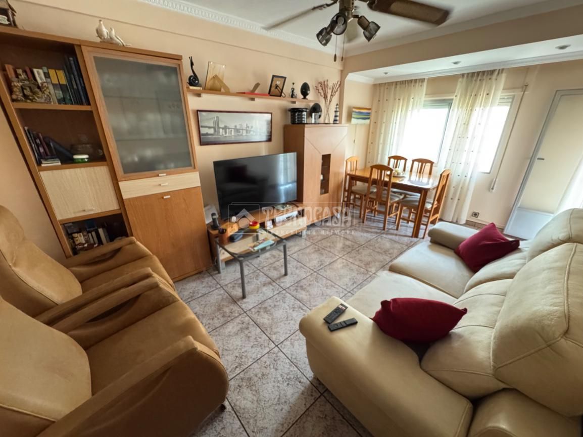 Flat for sale in Calle de San José, Nuevo Aranjuez - Ciudad de las Artes