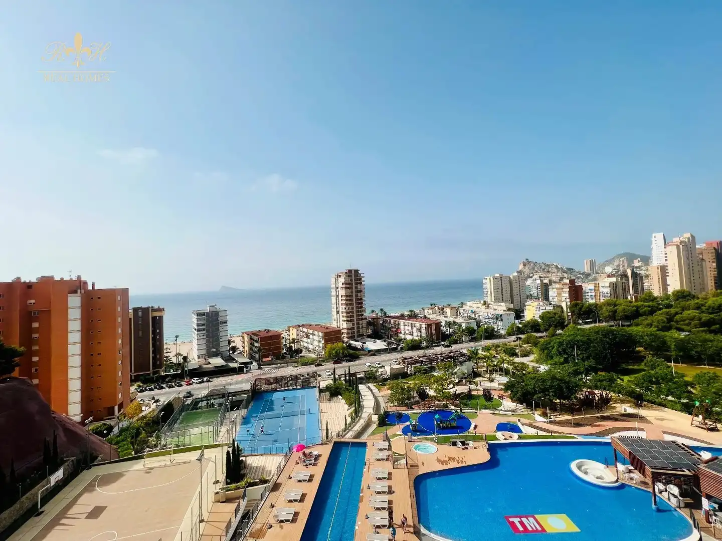 Schwimmbecken von Wohnung zur Miete in Benidorm mit Heizung, Terrasse und Schwimmbad