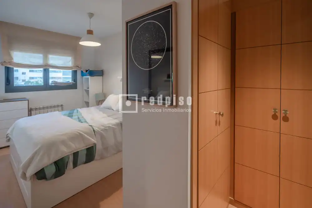 Bedroom of Flat for rent in Getafe  with Air Conditioner, Heating and Private garden