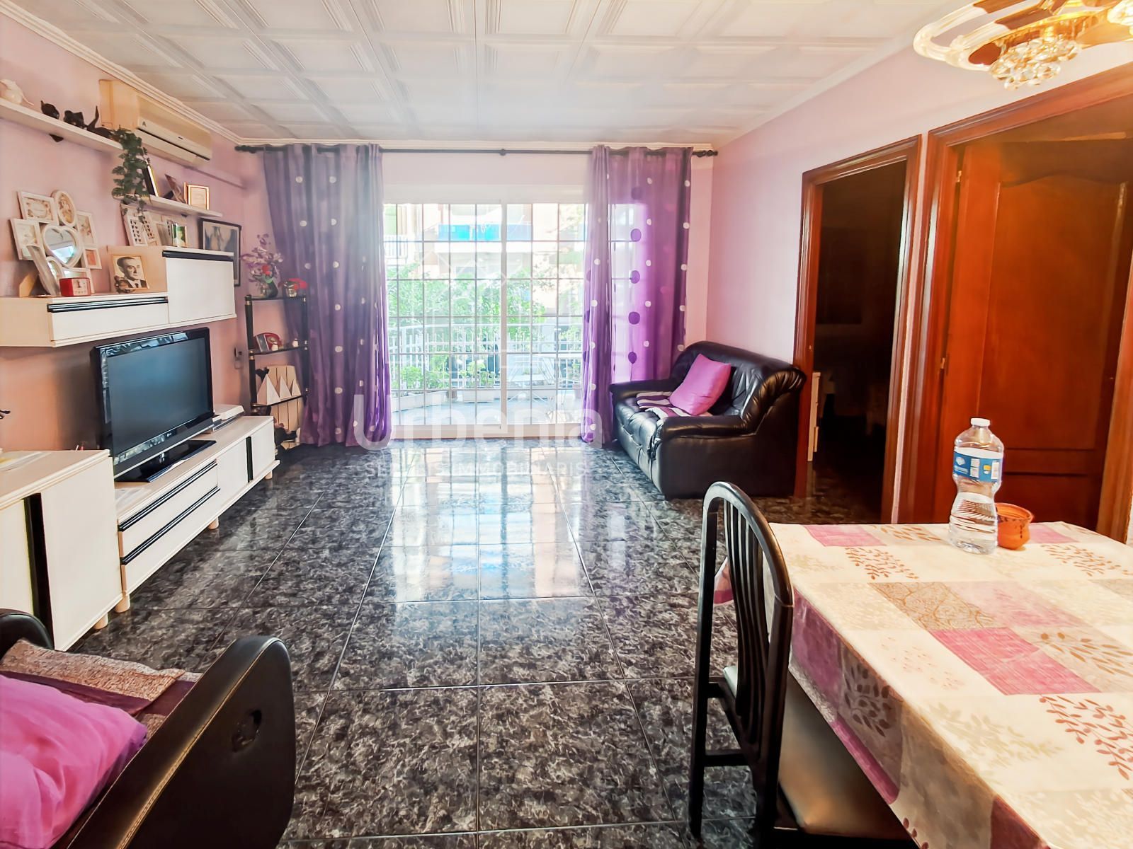 Sala d'estar de Pis en venda en Mataró amb Calefacció i Terrassa