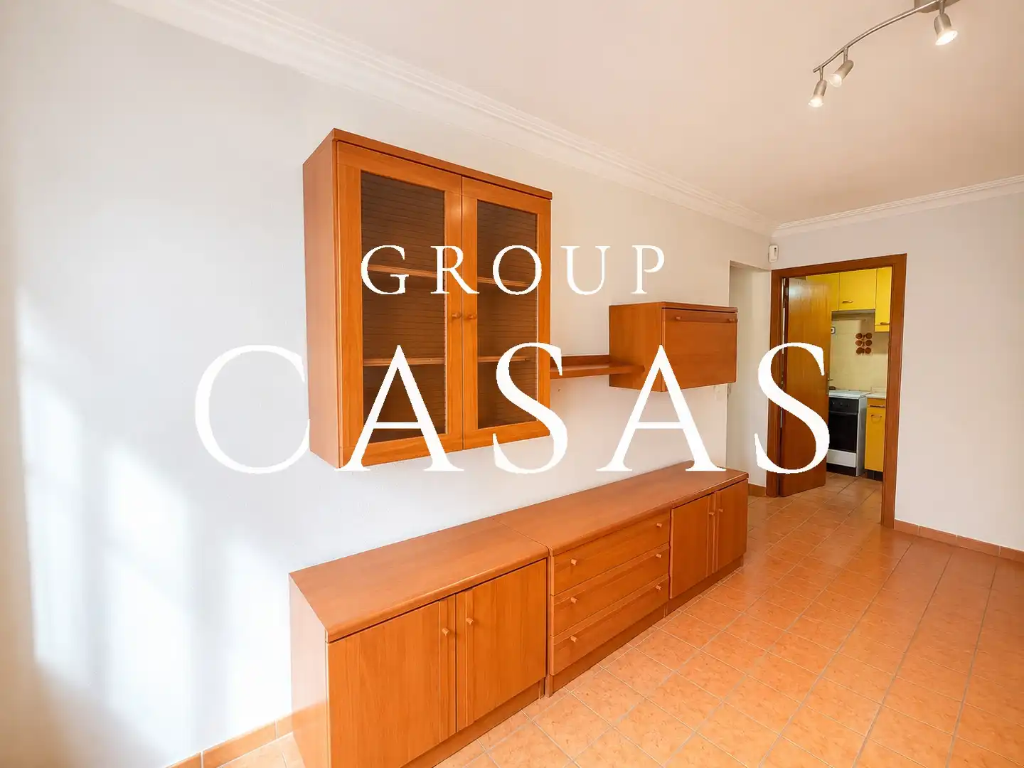 Flat for sale in Carrer Bòbiles