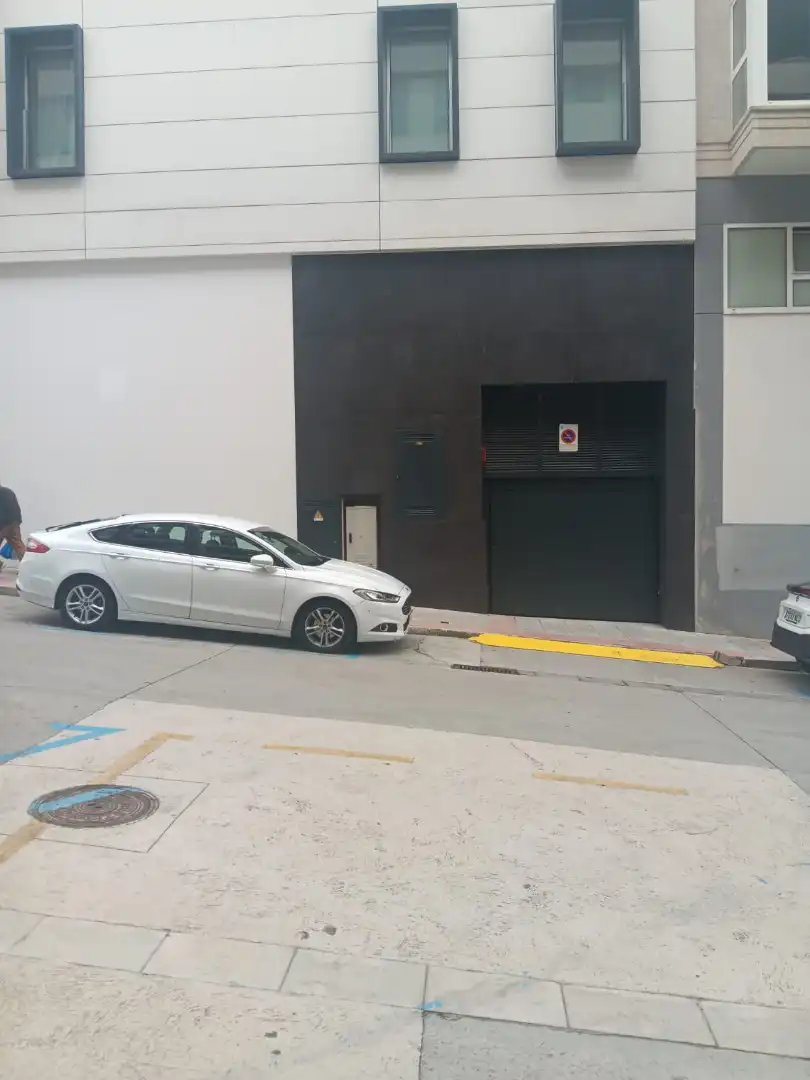 Parking of Garage for rent in A Coruña Capital 