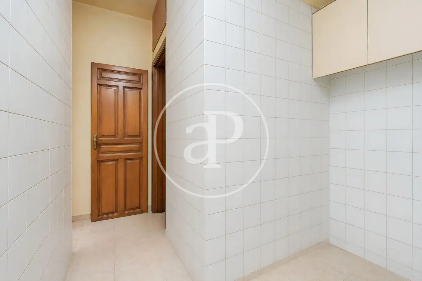 Flat for sale in Madrid  with Heating