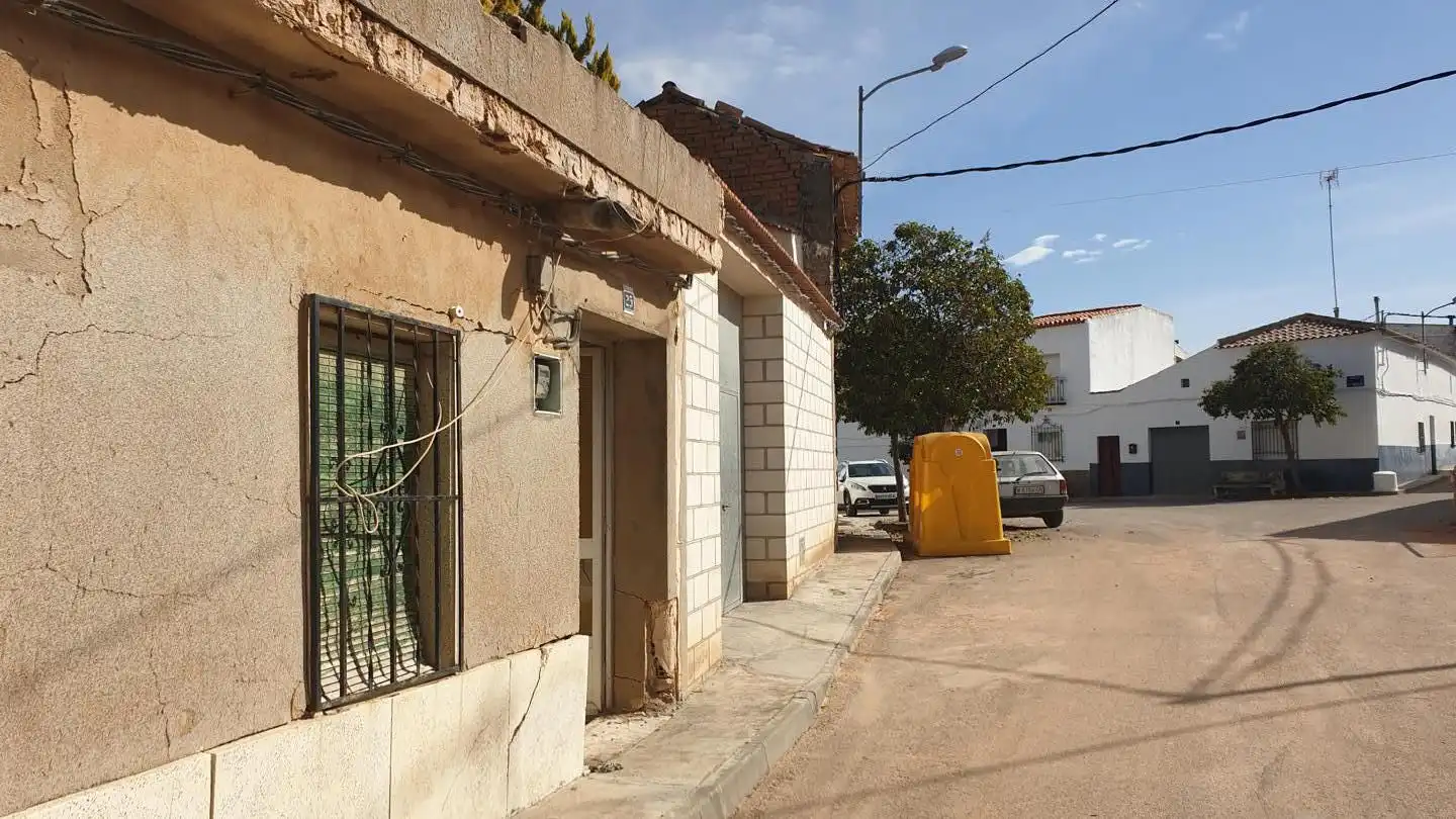 Vista exterior de Casa o xalet en venda en Los Hinojosos  