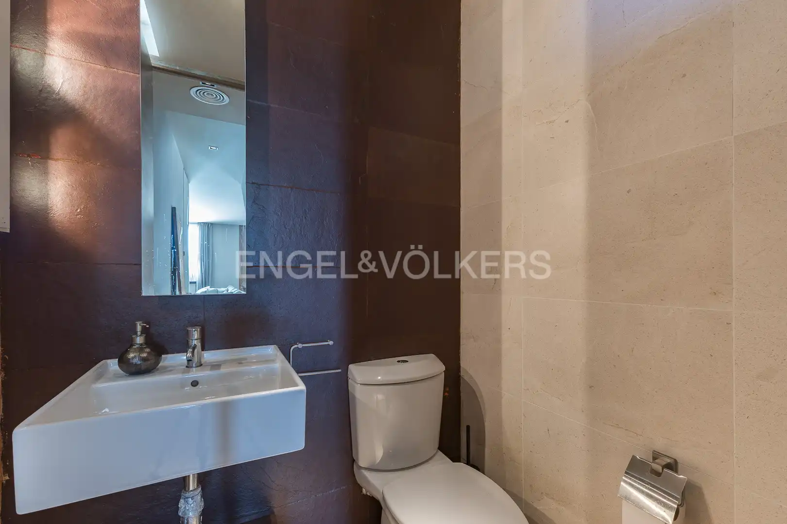 Bathroom of Country homes for rent in Gavà  with Air Conditioner, Heating and Private garden