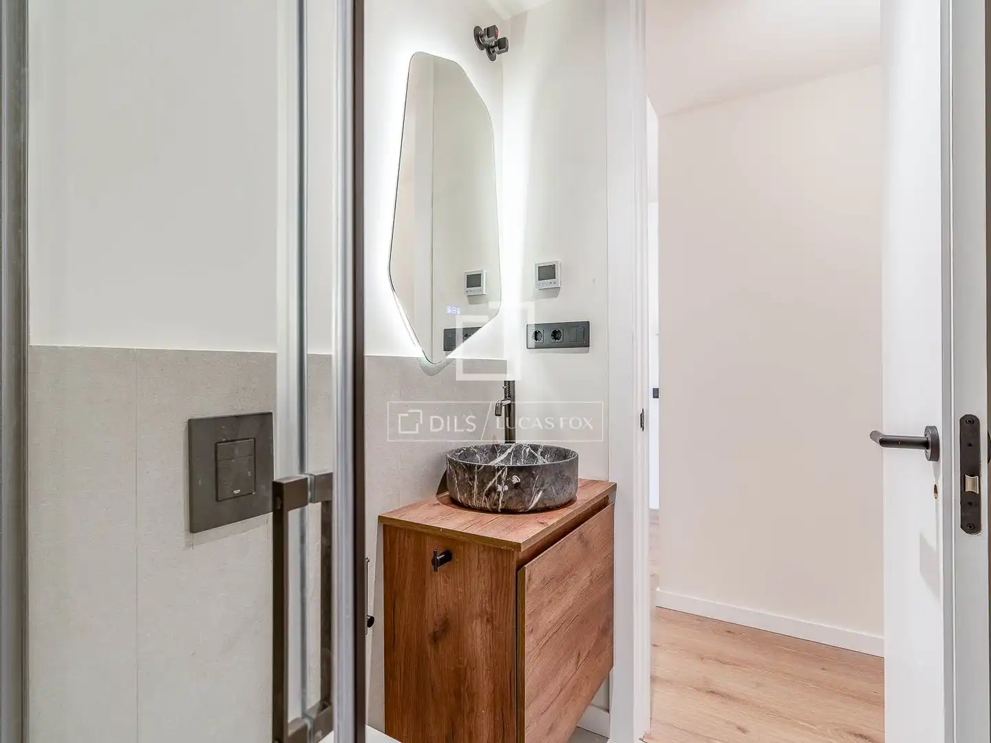 Baño de Piso en venta en Barcelona con Aire acondicionado, Calefacción y Parquet