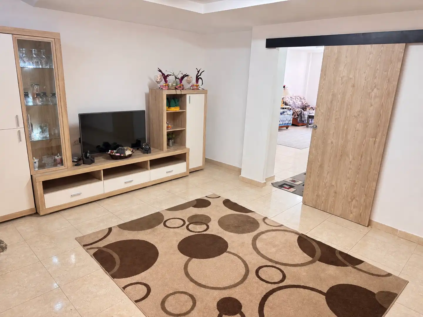 Sala d'estar de Pis en venda en Roquetas de Mar amb Aire condicionat
