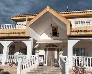Vista exterior de Casa o xalet en venda en Alcoy / Alcoi amb Calefacció, Jardí privat i Traster