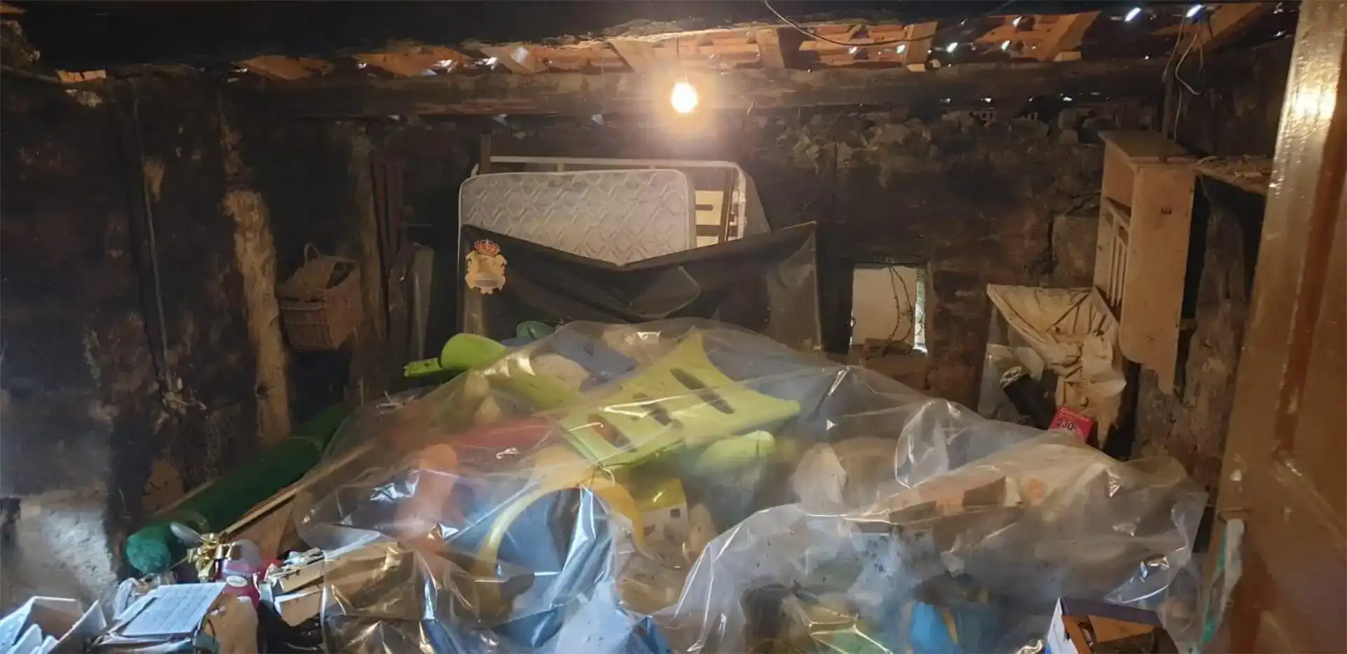 Finca rústica en venda en Ourense Capital  amb Jardí privat, Traster i Moblat
