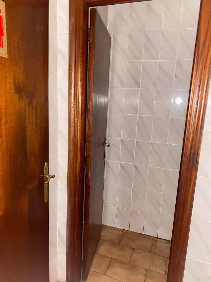 Badezimmer von Geschaftsraum zum Verkauf in Valladolid