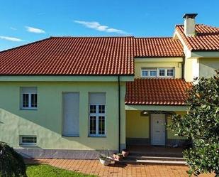 Exterior view of House or chalet for sale in Avilés  with Heating, Private garden and Terrace