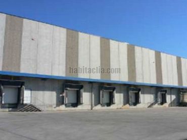 Local comercial en alquiler en El Pla de Santa Maria