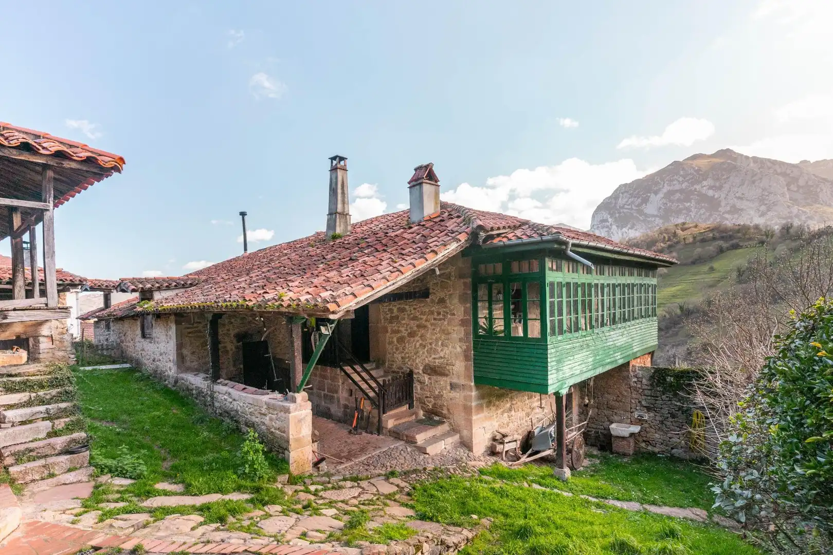 Vista exterior de Casa o chalet en venta en Proaza con Calefacción, Jardín privado y Terraza