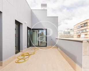 Terrassa de Pis en venda en  Madrid Capital amb Aire condicionat, Calefacció i Jardí privat