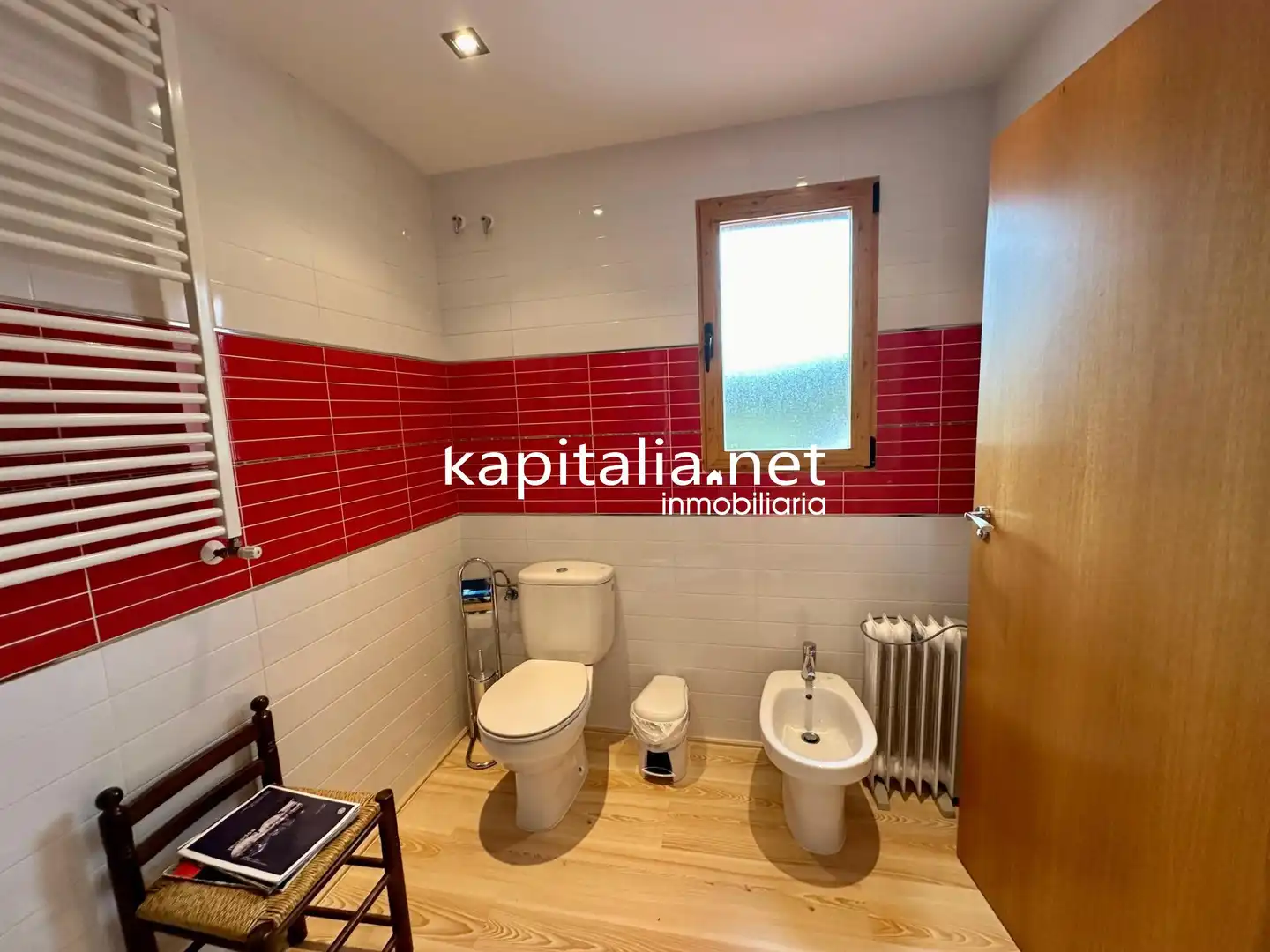 Bathroom of Houses for sale in Alcoy / Alcoi  with Air Conditioner, Private garden and Terrace