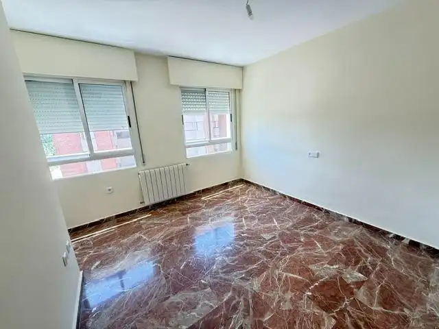 Schlafzimmer von Wohnung zur Miete in Murcia mit Klimaanlage und Abstellraum