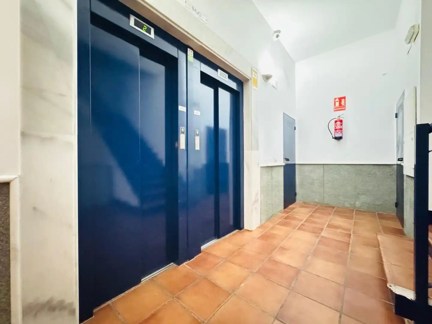 Flat for sale in Algeciras  with Balcony