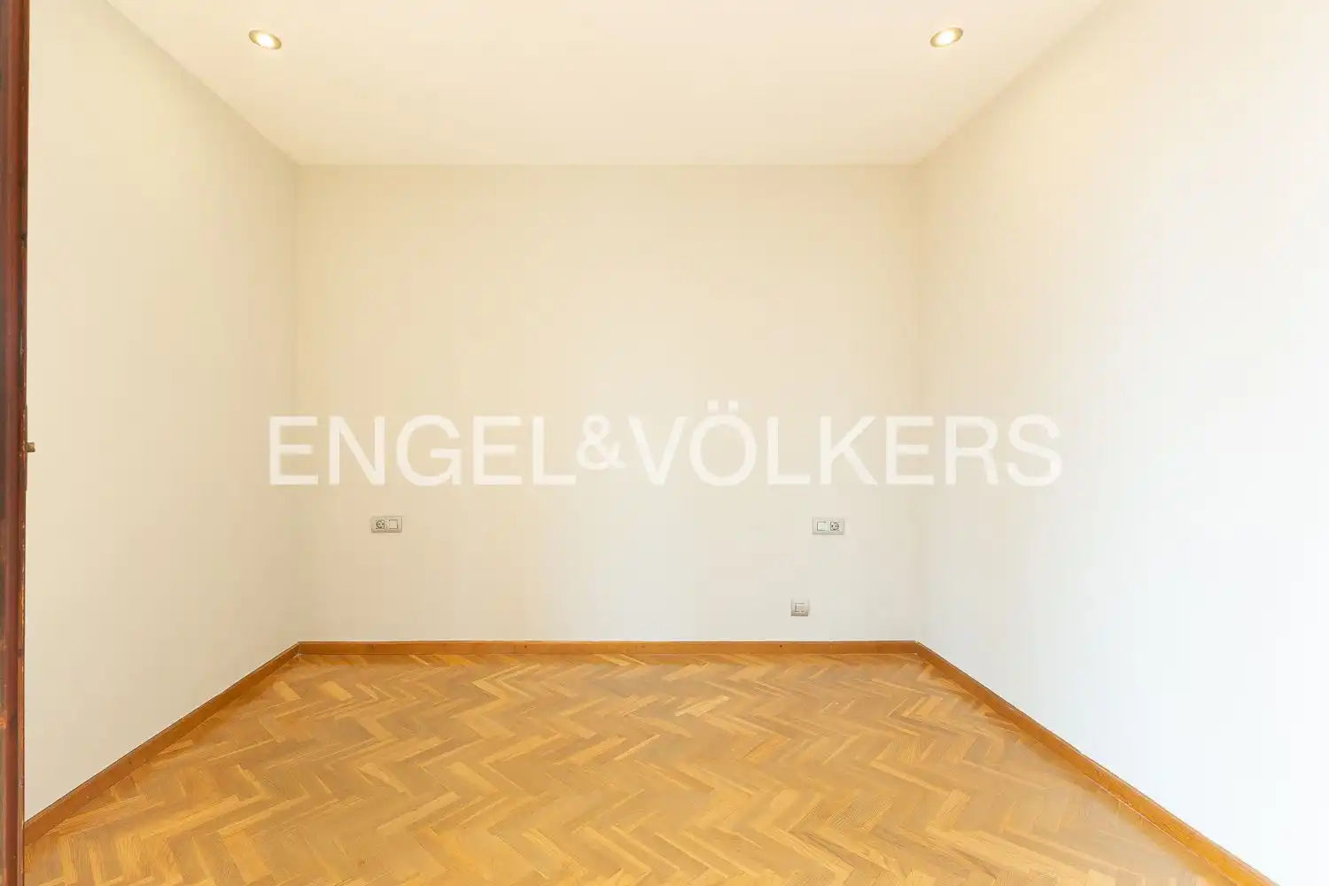 Esszimmer von Wohnung zur Miete in Valencia mit Klimaanlage, Heizung und Parkett