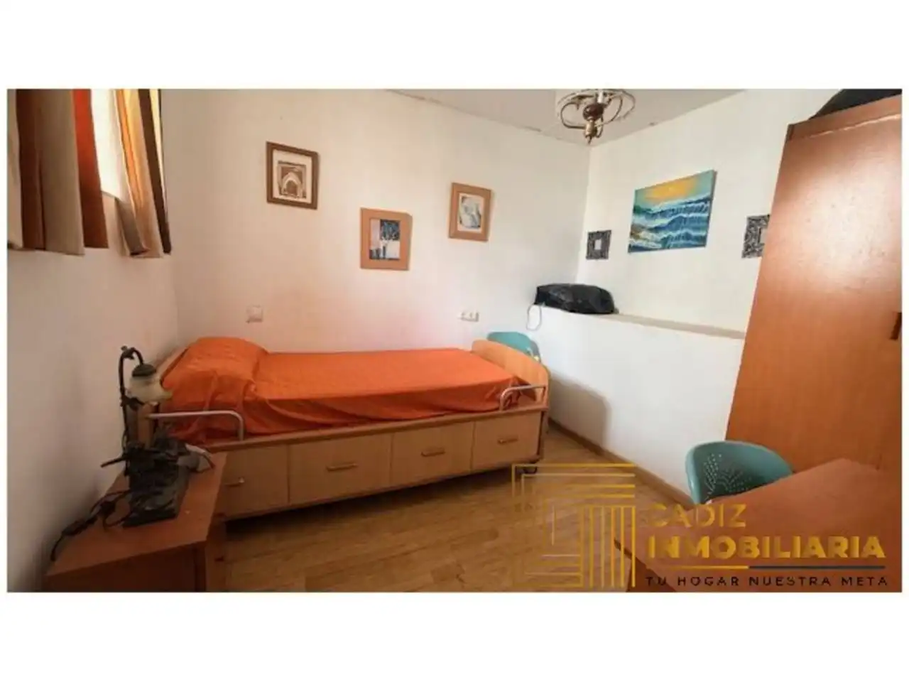 Habitación de Dúplex en venta en Cádiz con Aire acondicionado y Trastero