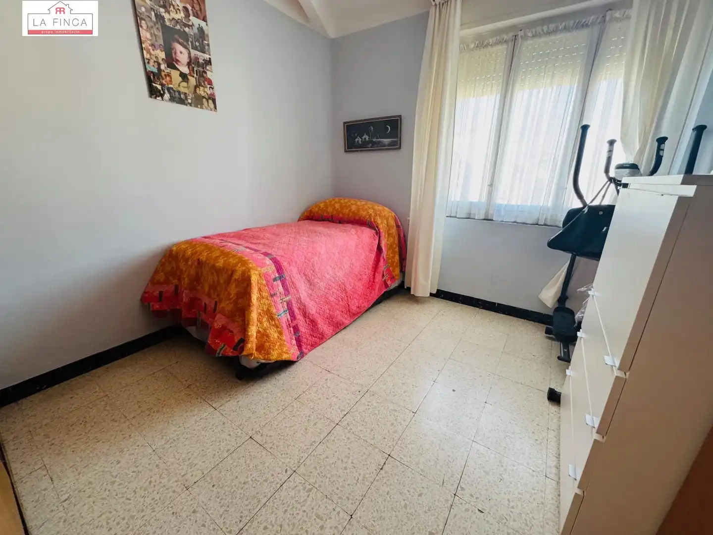 Habitación de Casa o chalet en venta en Málaga con Terraza y Balcón