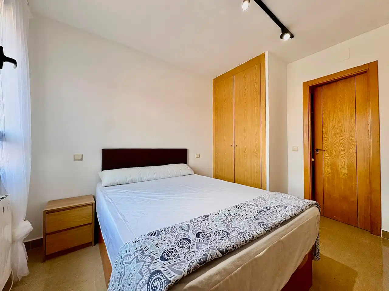 Habitación de Piso de alquiler en El Álamo con Calefacción, Amueblado y Horno