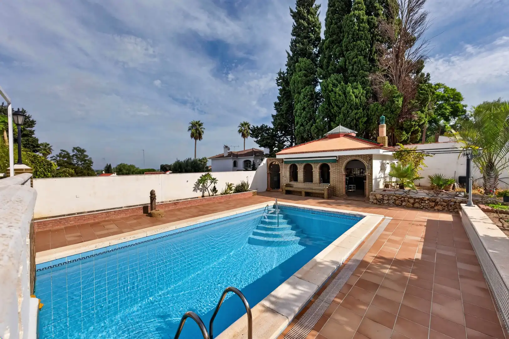 Piscina de Casa o xalet en venda en Churriana