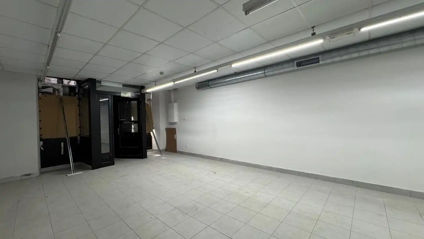 Local comercial en venda a Tolosa, imagen 4
