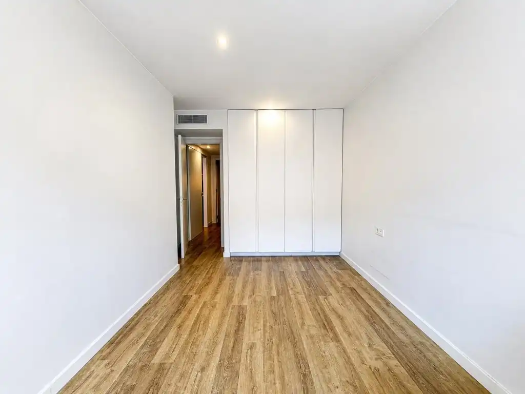 Flat for rent in Girona  with Air Conditioner, Heating and Oven