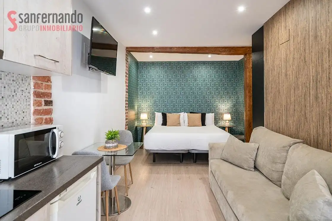 Bedroom of Flat for sale in Santander  with Heating, Furnished and Balcony