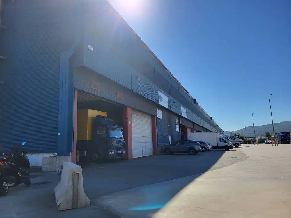 Nave industrial de alquiler en Sant Andreu de la Barca